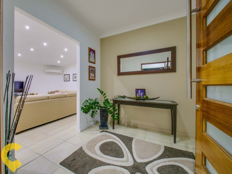 16 Lodge Road, Wooloowin QLD 4030