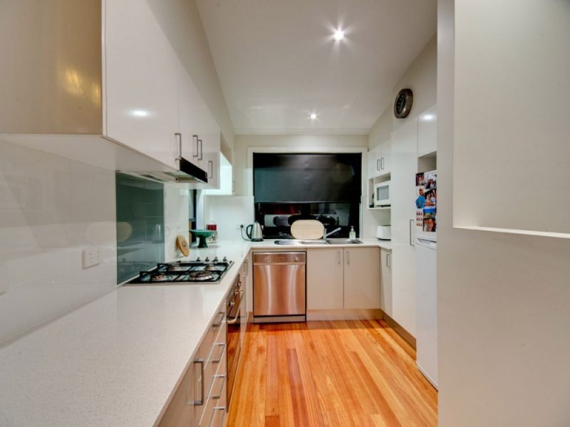 8/4 Kates Street, Morningside QLD 4170