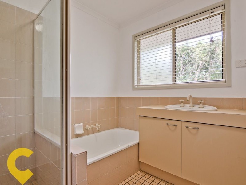 4 Biscay Court, Carina QLD 4152