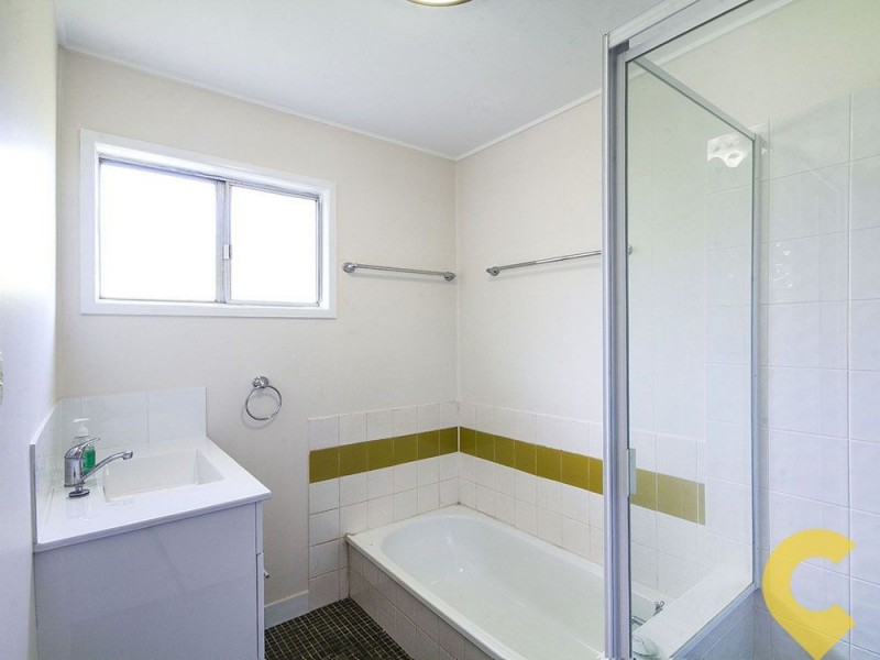 8 Victor Street, Stafford QLD 4053