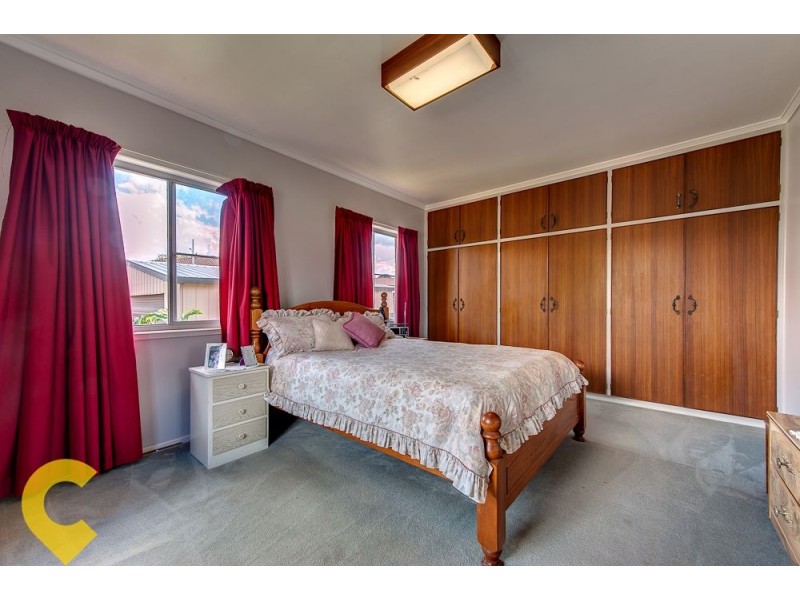 19 Mott Crescent, Rockville QLD 4350