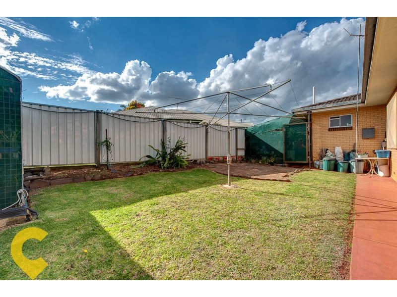 19 Mott Crescent, Rockville QLD 4350