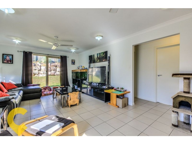 16 Orlando Drive, Holmview QLD 4207