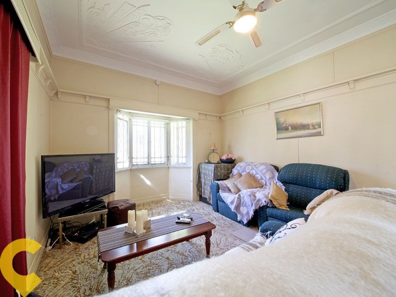 19 Deloraine Street, Wavell Heights QLD 4012