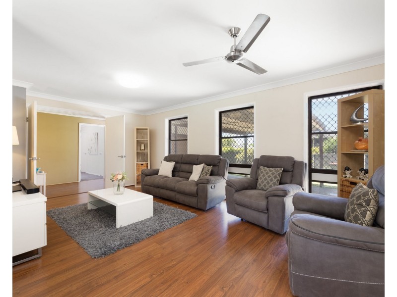 69 Bracken Street, Bracken Ridge QLD 4017