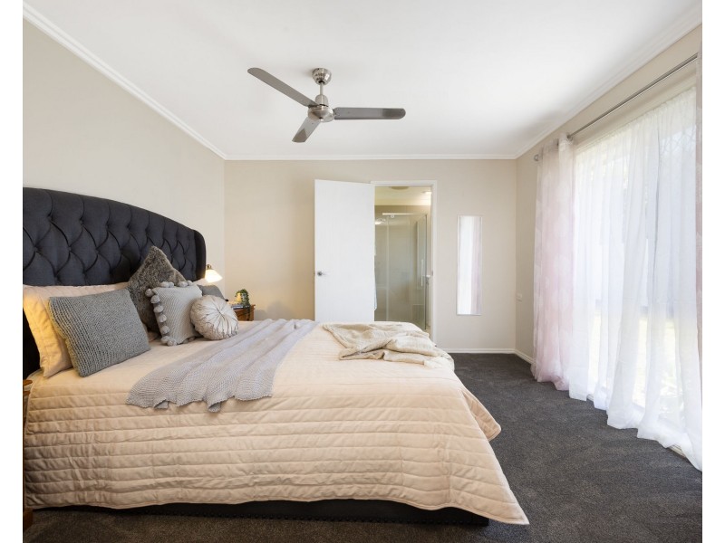 69 Bracken Street, Bracken Ridge QLD 4017