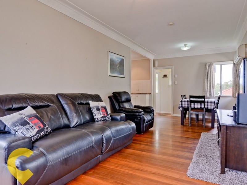 12 Kurts Street, Holland Park West QLD 4121