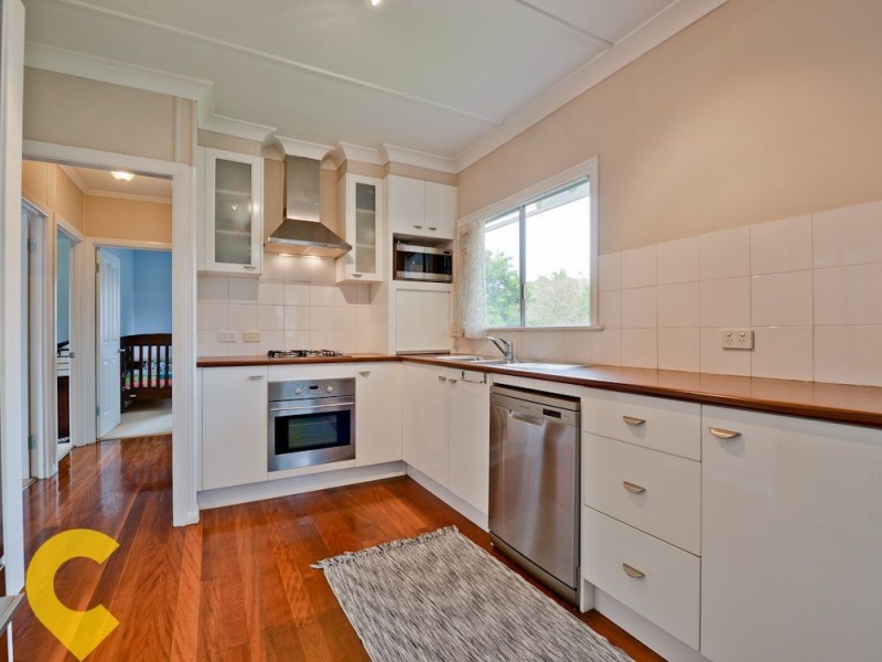 12 Kurts Street, Holland Park West QLD 4121