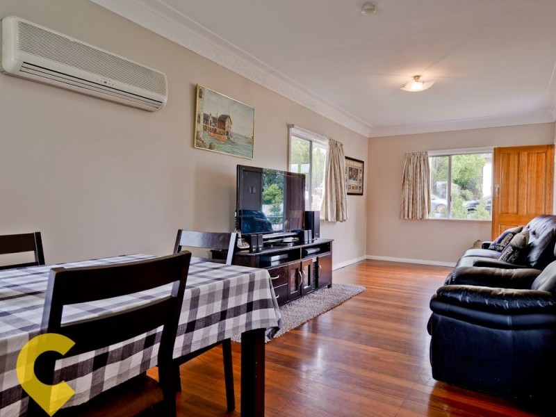 12 Kurts Street, Holland Park West QLD 4121