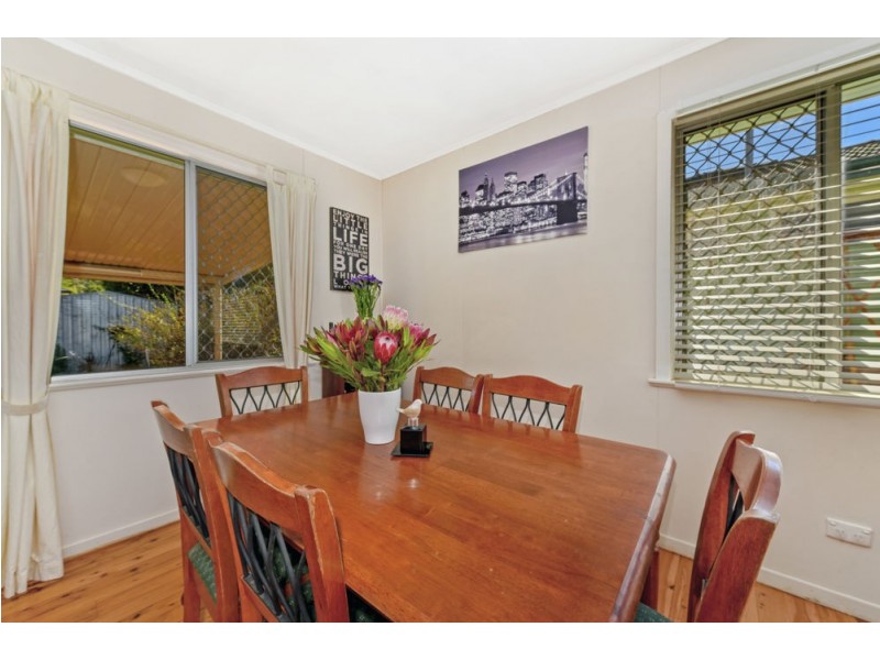 19 Berghofer Street, Rockville QLD 4350