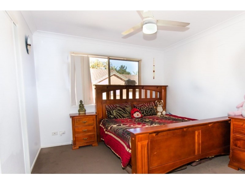 23/12 Crosby Avenue, Arana Hills QLD 4054