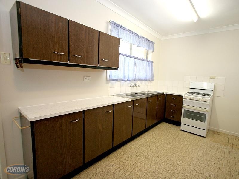 4/10 Gort Crescent, Gordon Park QLD 4031