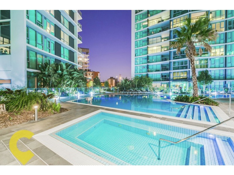 11406/8 Harbour Road, Hamilton QLD 4007