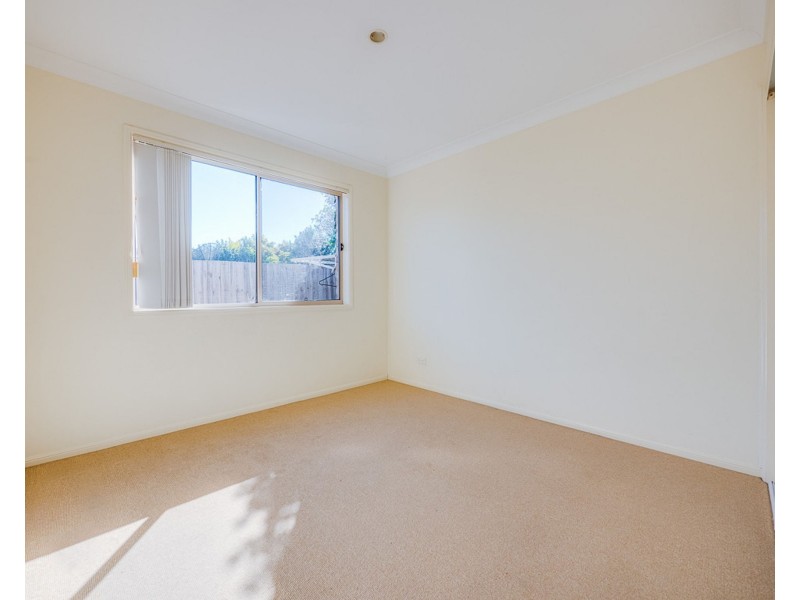 30 Naracoorte Pl, Parkinson QLD 4115