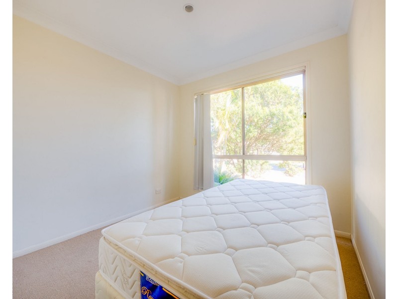 30 Naracoorte Pl, Parkinson QLD 4115