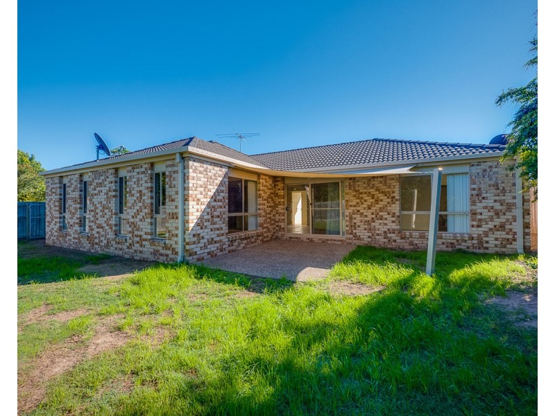 30 Naracoorte Pl, Parkinson QLD 4115