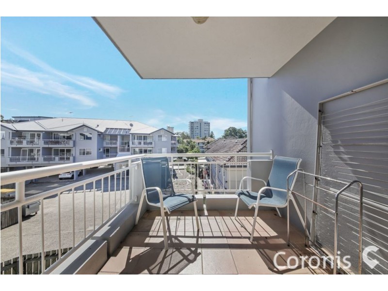 8/9 Durham Street, St Lucia QLD 4067