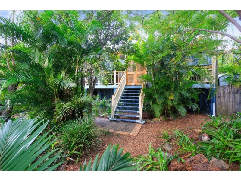 166 Agnew Street, Morningside QLD 4170