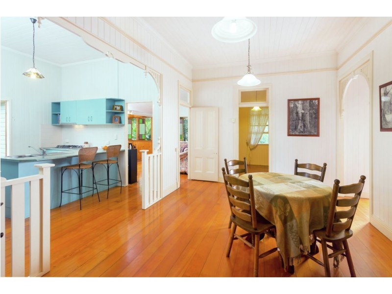 166 Agnew Street, Morningside QLD 4170