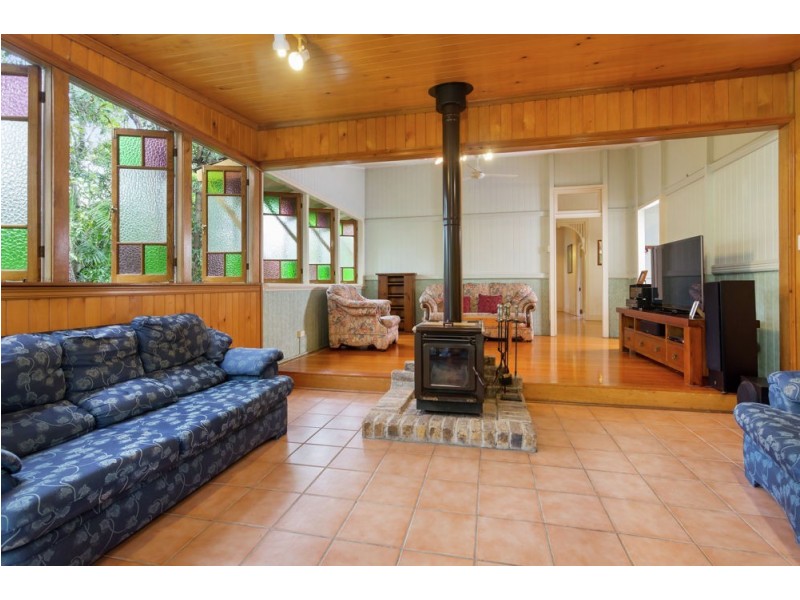 166 Agnew Street, Morningside QLD 4170