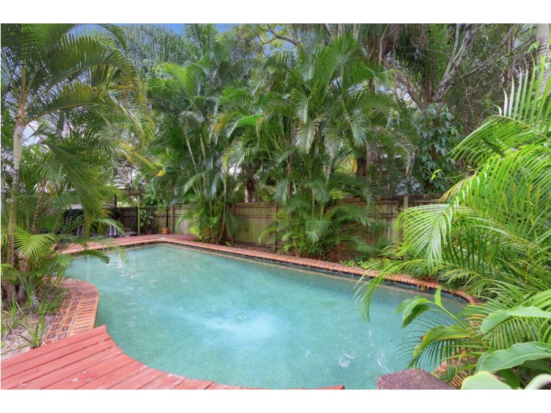 166 Agnew Street, Morningside QLD 4170