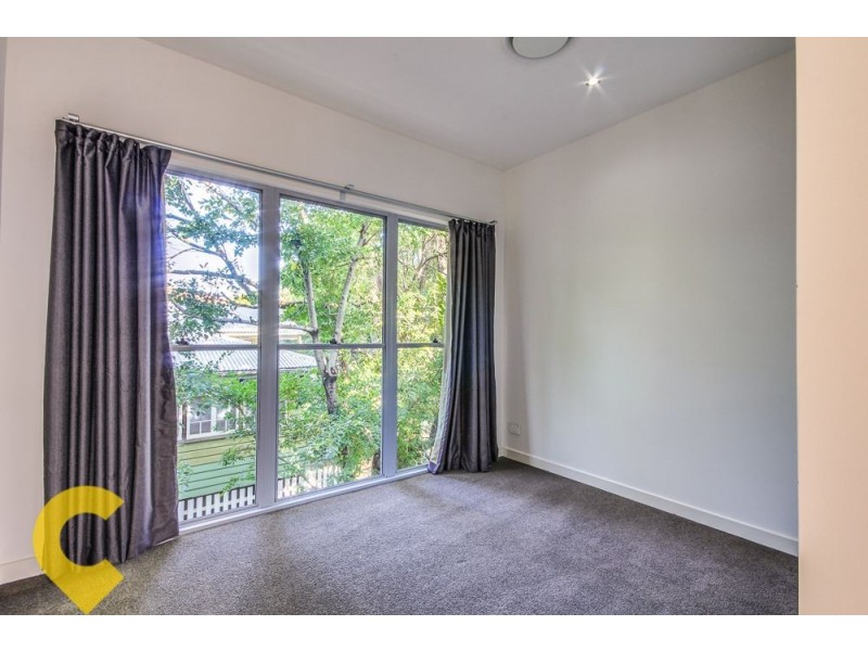 297 Hawthorne Road, Hawthorne QLD 4171