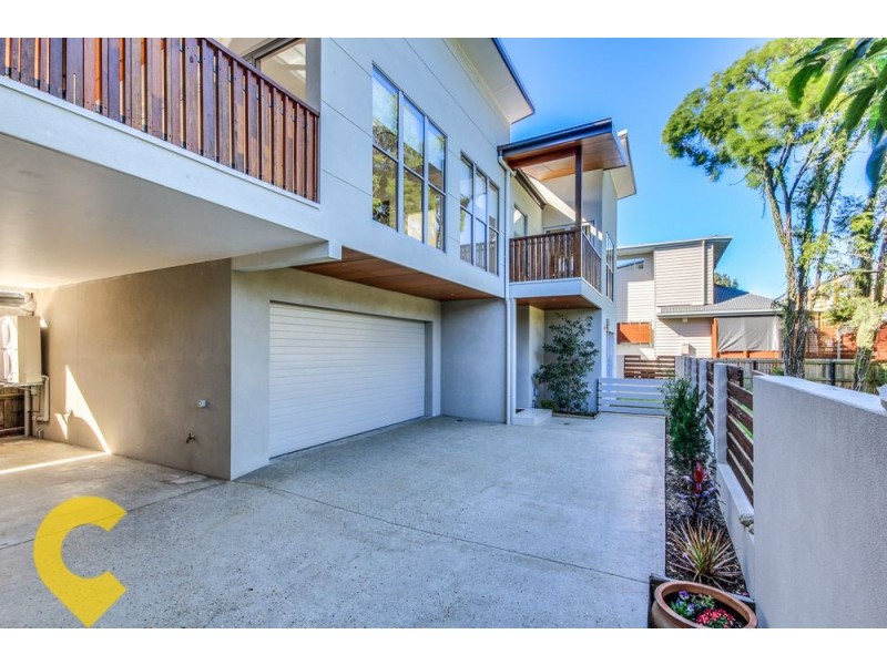 297 Hawthorne Road, Hawthorne QLD 4171