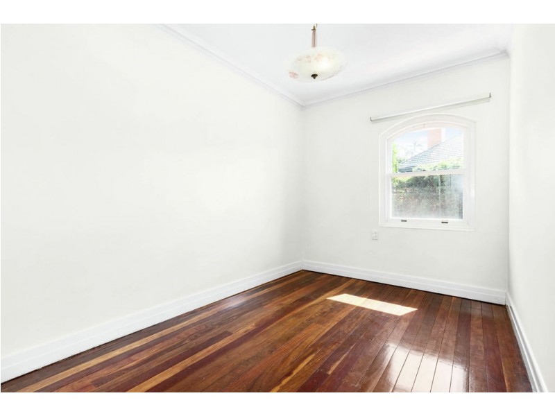 15 Quarry Street, Hamilton QLD 4007