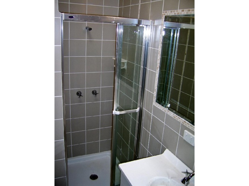 4 Heilbromm Street, Stafford Heights QLD 4053