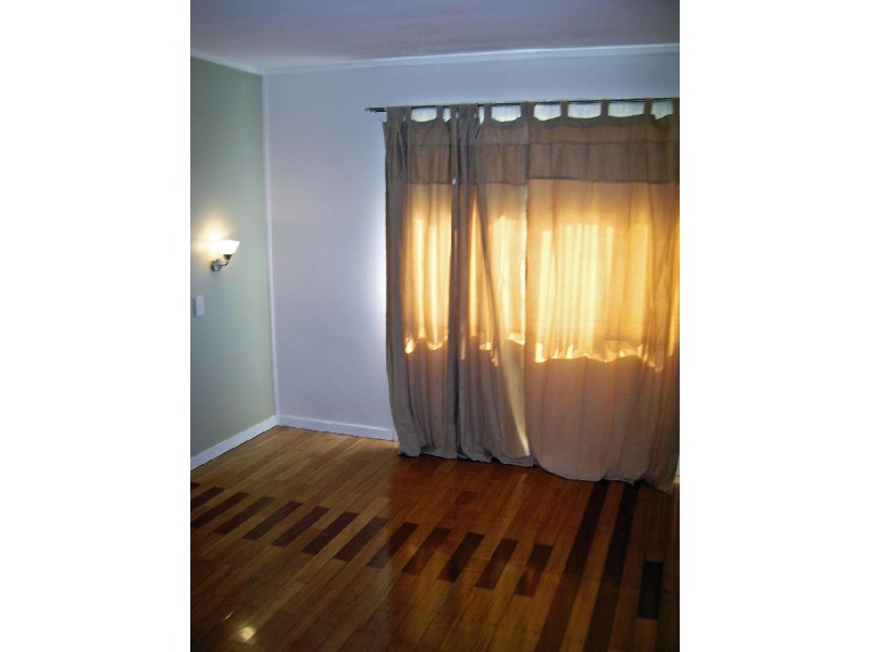 4 Heilbromm Street, Stafford Heights QLD 4053