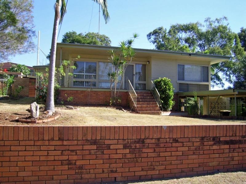 4 Heilbromm Street, Stafford Heights QLD 4053