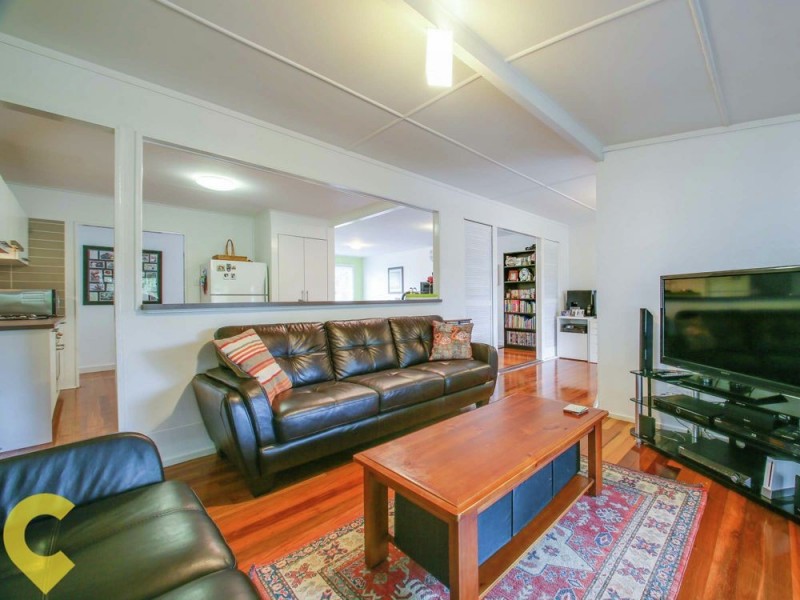 311 Kitchener Road, Stafford Heights QLD 4053
