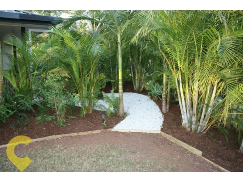 1 Hinchcliffe Street, Tanah Merah QLD 4128