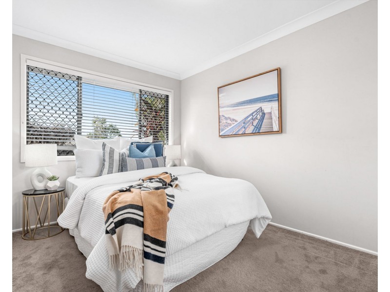 12 Lyrian Street, Manly West QLD 4179