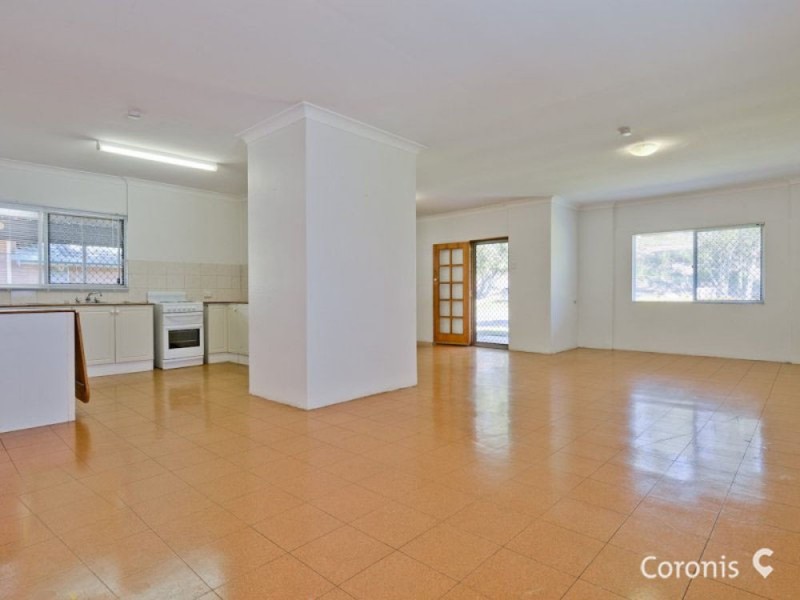 103 Railway Parade, Thorneside QLD 4158