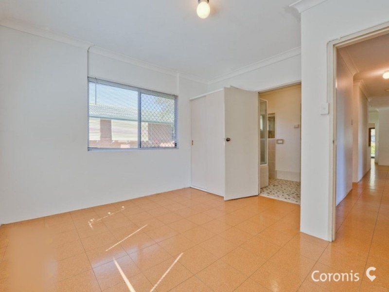 103 Railway Parade, Thorneside QLD 4158