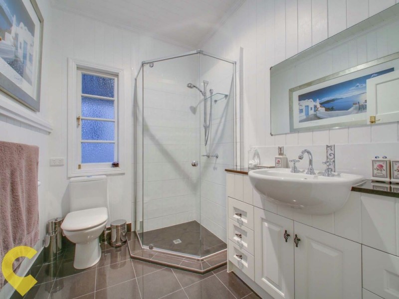 37 Lennon Street, Stafford QLD 4053