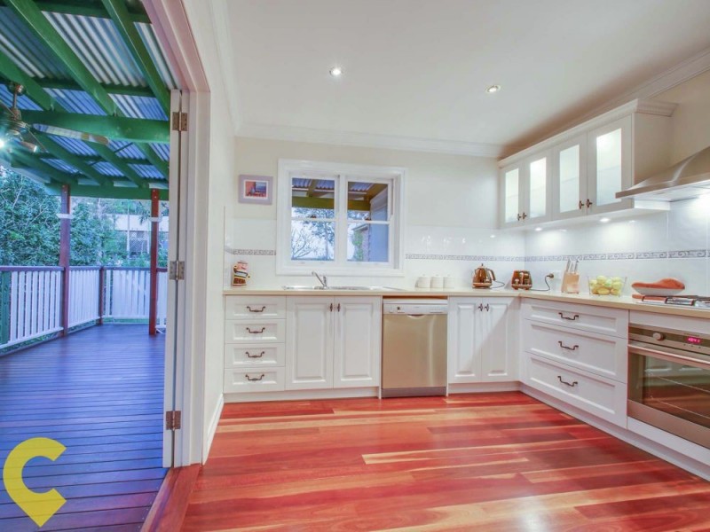 37 Lennon Street, Stafford QLD 4053