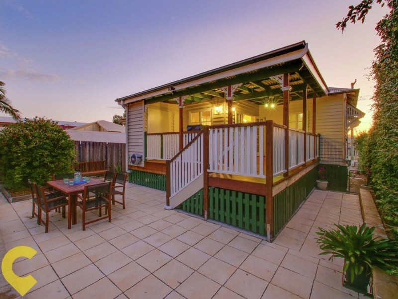 37 Lennon Street, Stafford QLD 4053