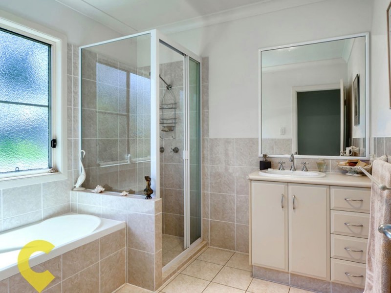 193 Golf Club Lane, Loch Lomond QLD 4370