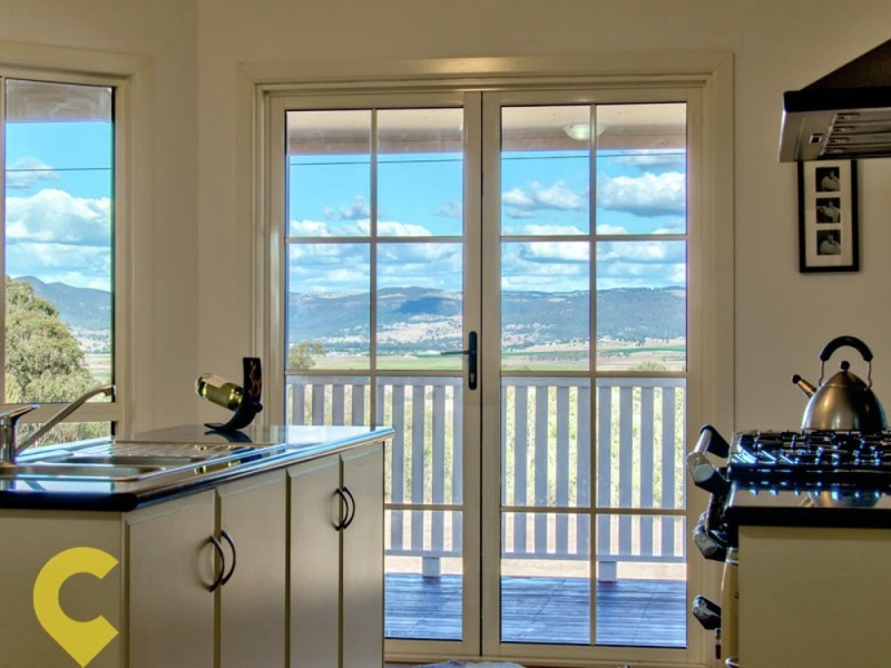 193 Golf Club Lane, Loch Lomond QLD 4370