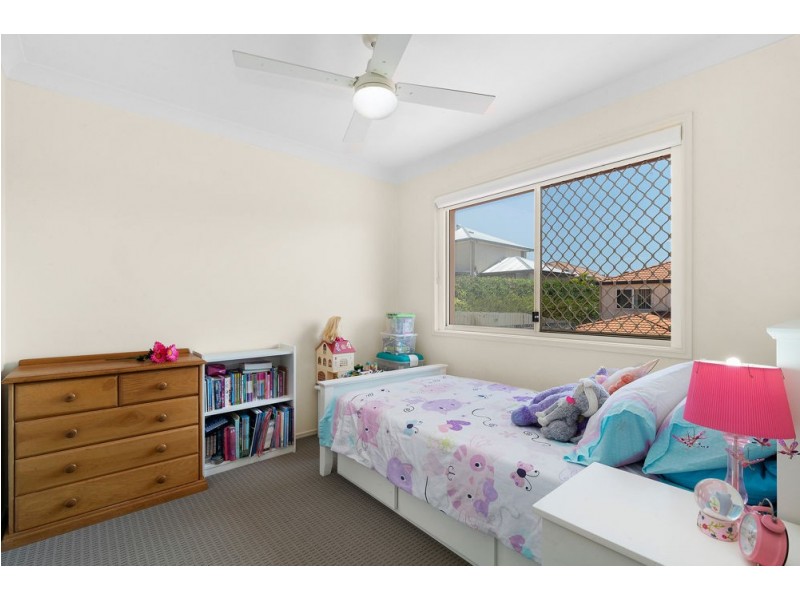 176 Galaxy Street, Bridgeman Downs QLD 4035