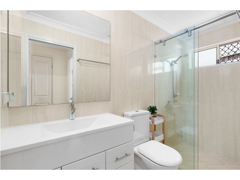 176 Galaxy Street, Bridgeman Downs QLD 4035