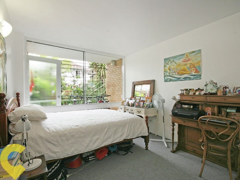 9/6 Riverview Terrace, Hamilton QLD 4007