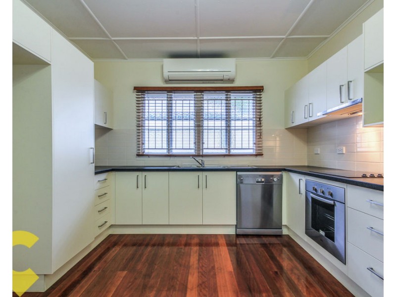 11 Willowie Street, Stafford QLD 4053