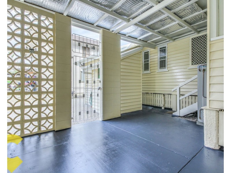 11 Willowie Street, Stafford QLD 4053