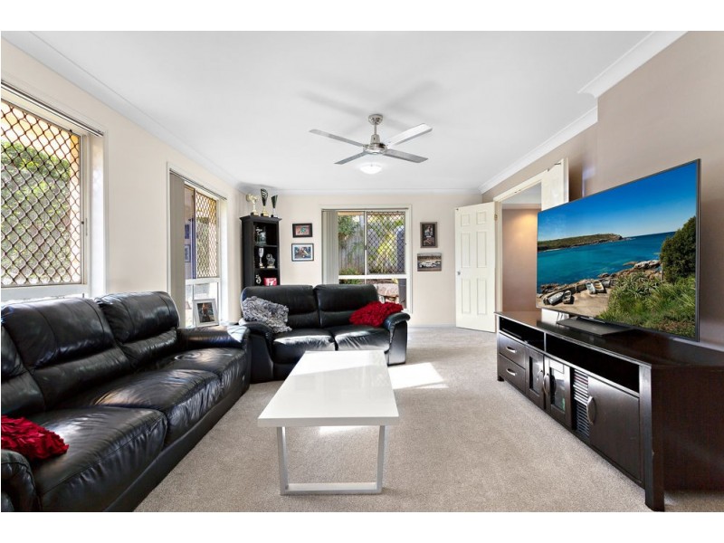 4 Meilland Court, Eatons Hill QLD 4037