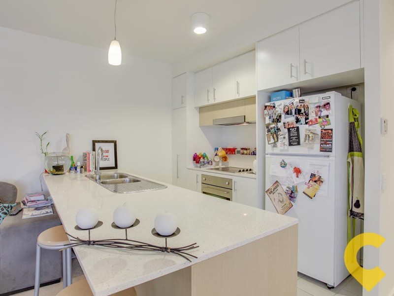 1/146 Prince Edward Parade, Scarborough QLD 4020