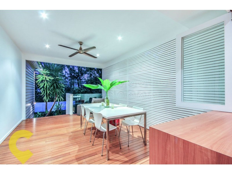 25 Lydia Street, Wooloowin QLD 4030