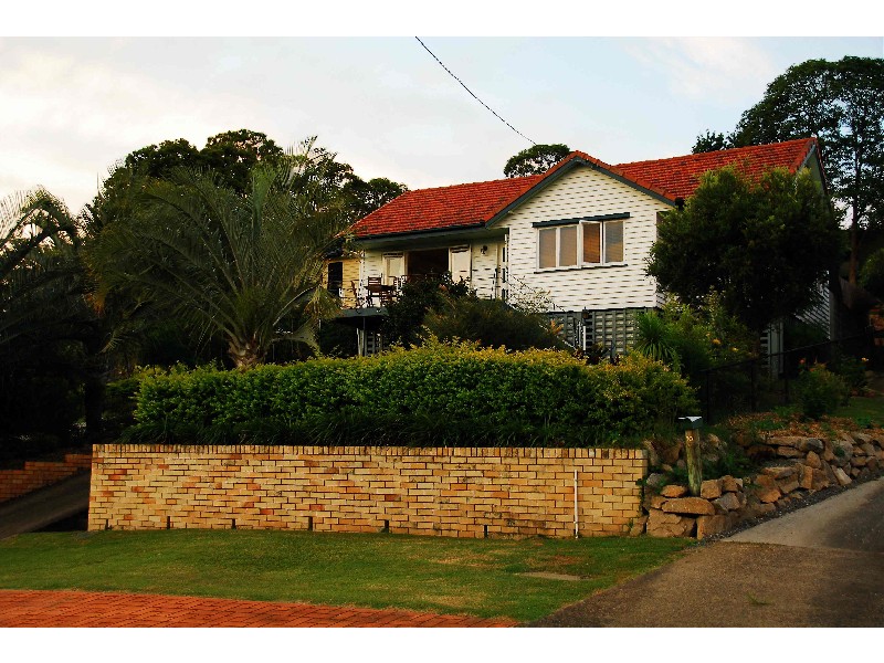 Arana Hills QLD 4054